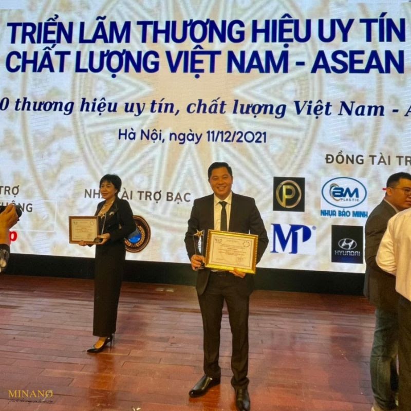 minano-group-tu-hao-vinh-danh-top-50-thuong-hieu-uy-tin-chat-luong-viet-nam-asean (1)