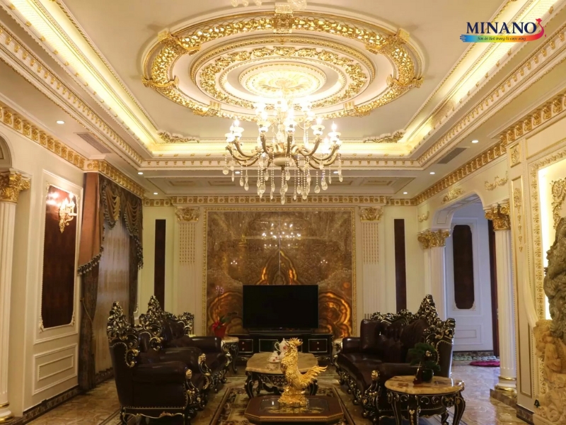 Màu sơn phào chỉ trần nhà phù hợp phong cách hoàng gia của ngôi nhà